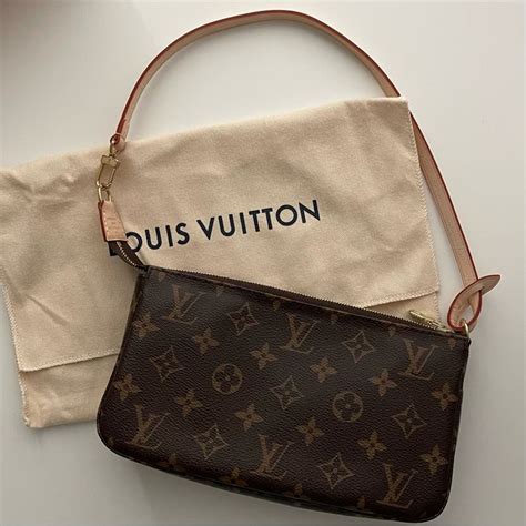 louis vuitton vintage baguette bag|louis Vuitton Bag m40712.